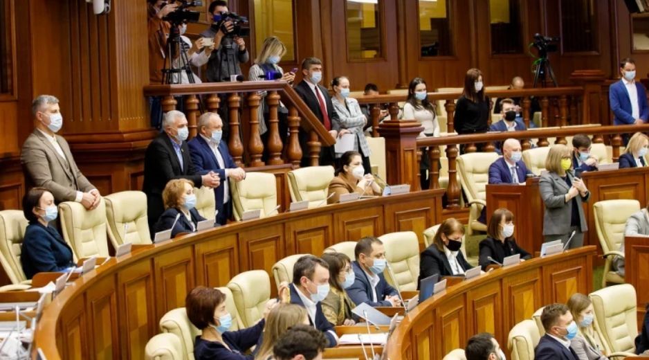 Парламент одобрил проект создания Национального фонда регионального развития.