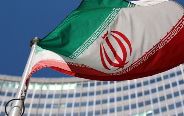 Парламент Ирана одобрил сделку по ядерной программе. Фото: news.bigmir.net
