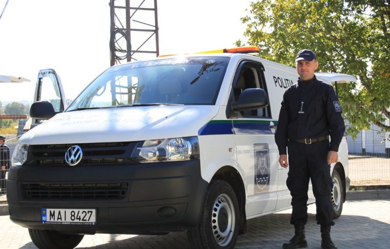 Государственной границе правоохранители задержали пятерых человек, находящихся в международном розыске за рубежом.
