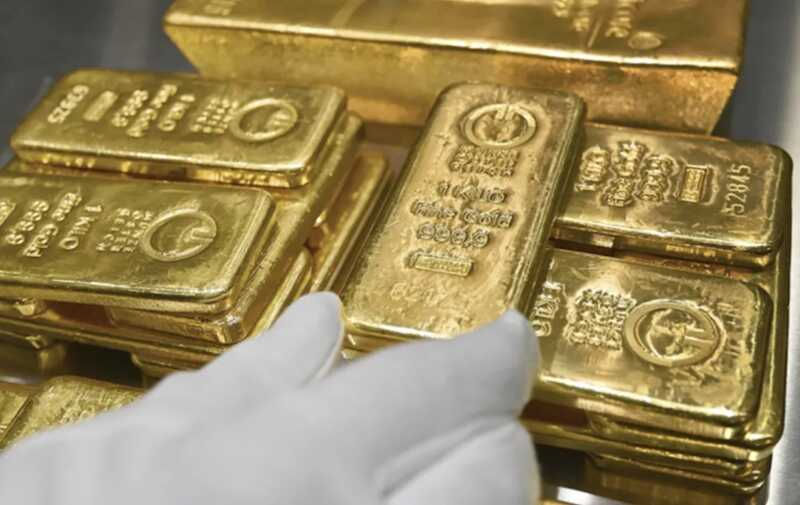 ЦБ Турции за один месяц продал 52 тонны золота для стабилизации курса лиры.