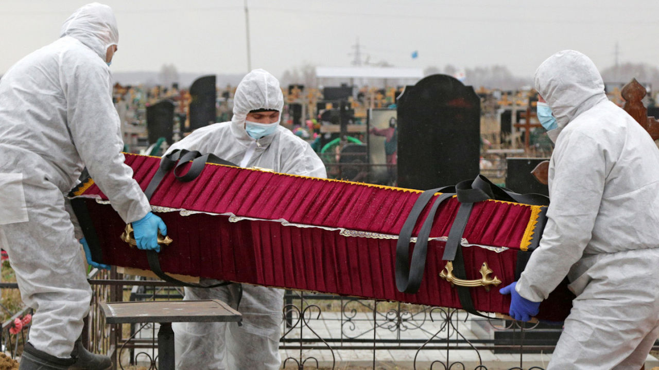В Молдове 4869 человек скончались из-за осложнений, вызванных вирусом COVID-19. 
