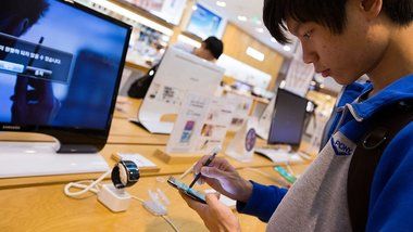 Samsung получил рекордную за два года прибыль за счет Galaxy S7.