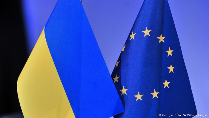 Брюссель будет помогать Киеву только при условии реальных преобразований в стране.