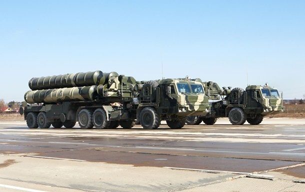 Турецкая сторона рассчитывает наладить совместное производство этих систем ПВО.