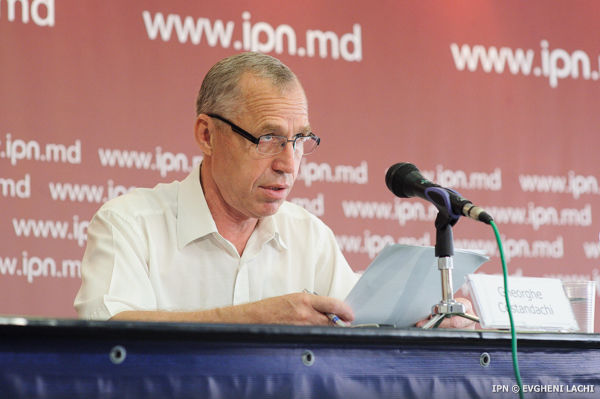 Gheorghe Costandachi, doctor în economie.