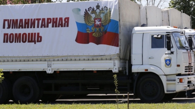 Грузовики несколько часов простояли в российском Воронеже, примерно в 300 километрах от украинской границы.