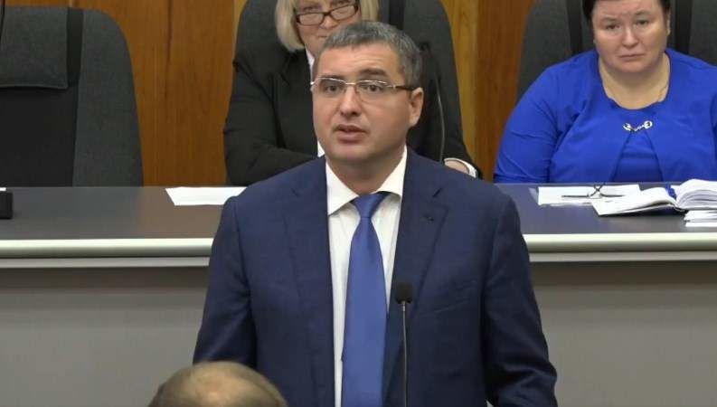 Усатый: За соблюдением карантинных норм будут следить мобильные группы.