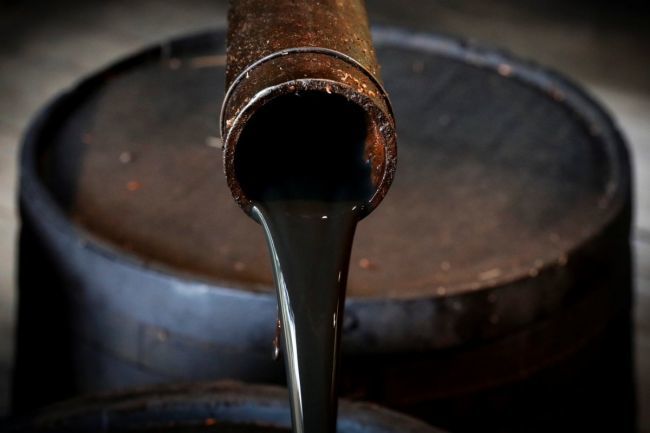 Цена нефти Brent может опуститься ниже $50 из-за фактора коронавируса.