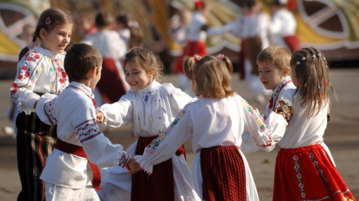 Фестиваль народного танца в Читмишлии задумали в память о хореографе Ионе Базатине.