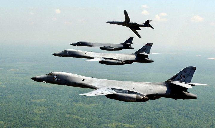 Bombardiere americane au survolat din nou Coreea de Nord