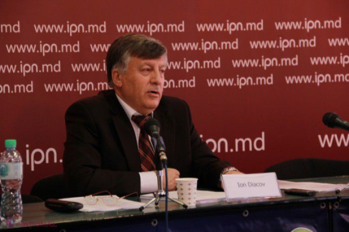 Ion Diacov și-a prezentat demisia în cadrul unei conferințe de presă. Foto: ziarulnational.md