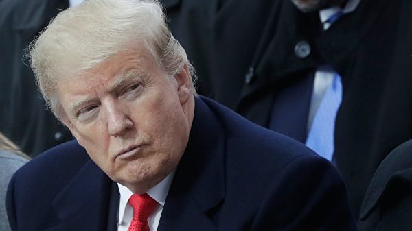 Трамп: «Я не обеспокоен, нет. Думаю, что люди восстанут, если это произойдет». 