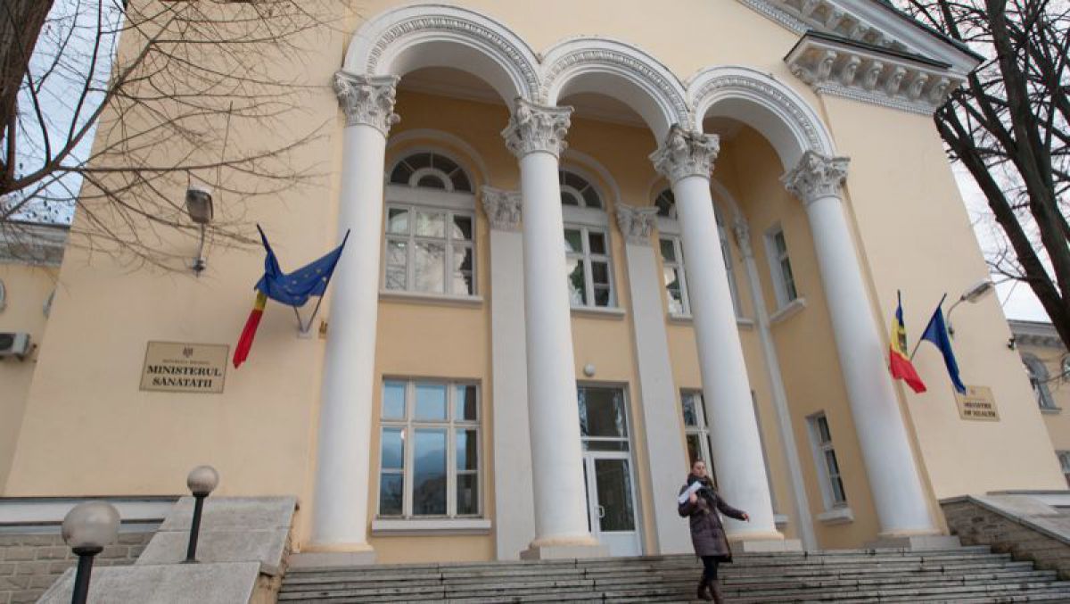 Минздрав призвал граждан сообщать о нарушениях в сфере выписывания лекарств. Фото: agora.md.