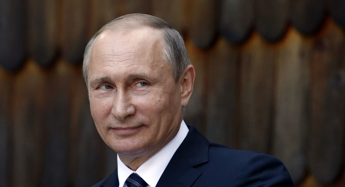 Emmanuel Macron îl va primi pe omologul său rus Vladimir Putin la 29 mai, la Palatul Versailles. 