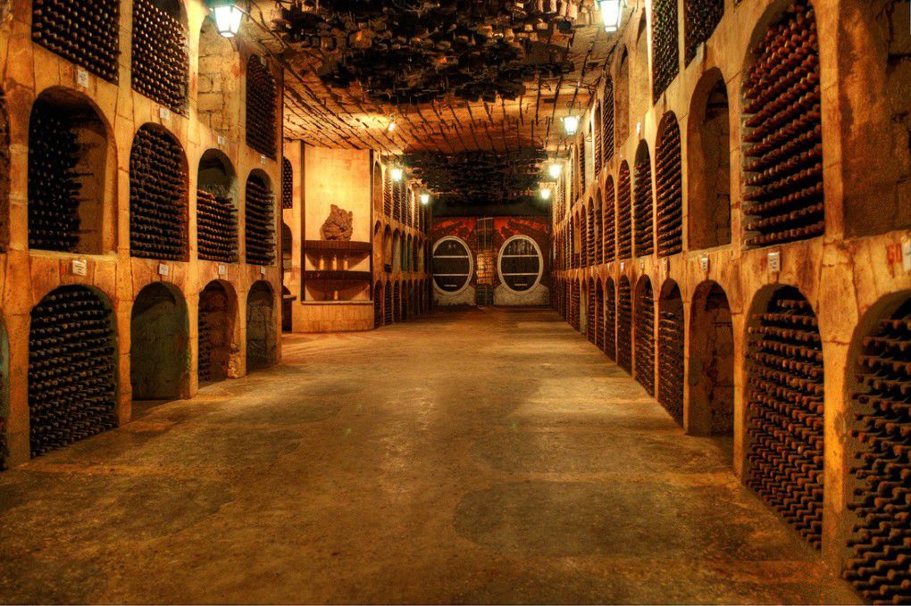 Beciurile vinăriei Mileștii Mici, incluse într-un top al celor mai spectaculoase crame din lume, publicat de CNN. Foto: FineWine.md
