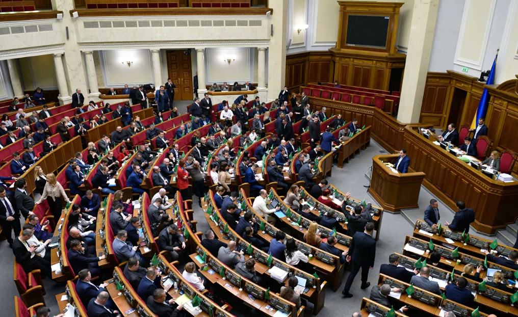 На Украине ввели штрафы за нарушение правил карантина.