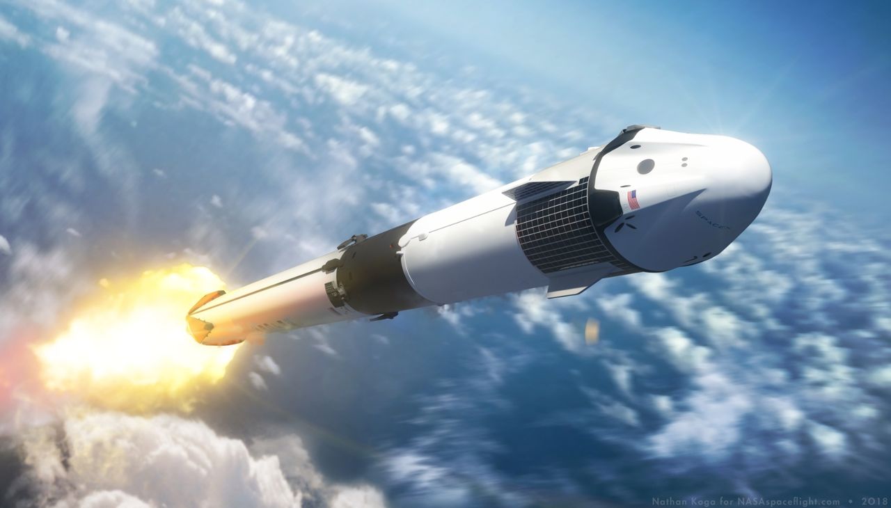 Dragon-2 стартовал к МКС с мыса Канаверал.