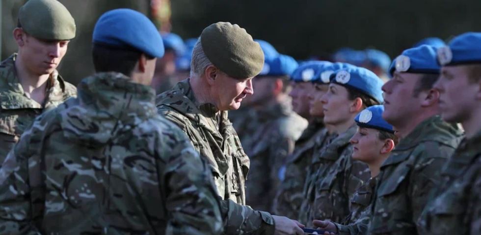 Британия подготовит военных на случай кризиса c беженцами в Европе.