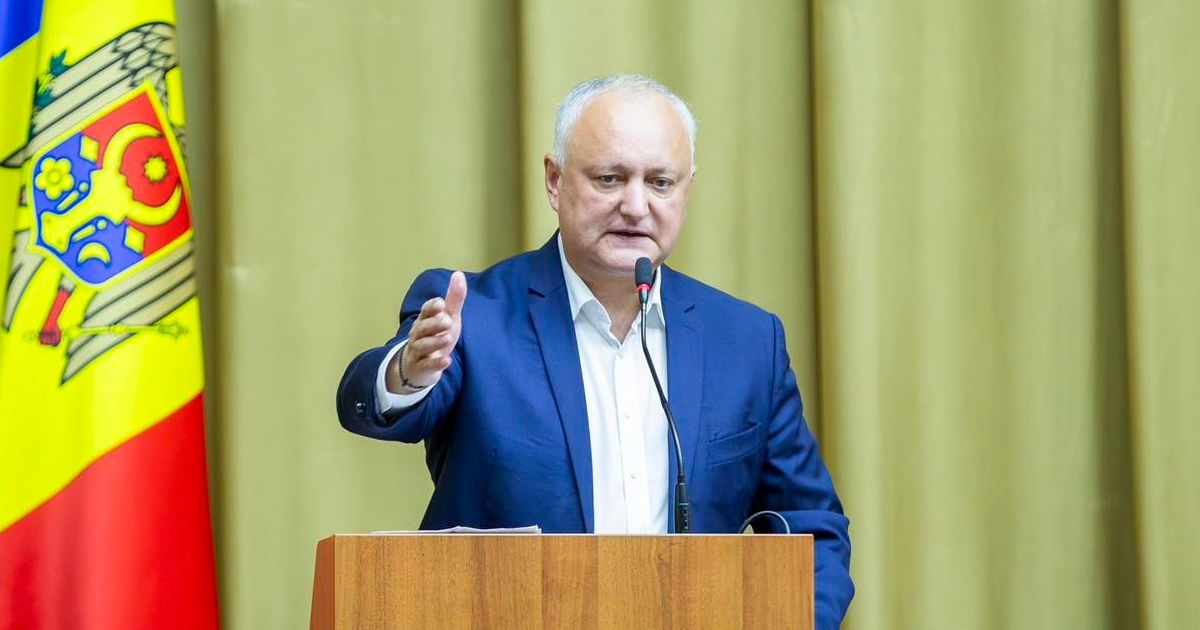 Додон: Ежедневное паломничество чиновников ЕС в Молдову – нарушение закона.