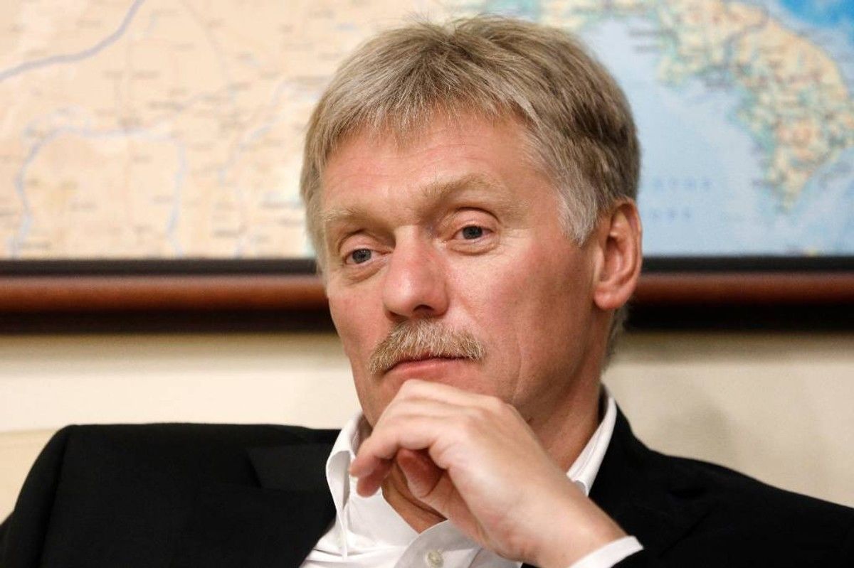 Песков пояснил роль Путина в отправке Навального в Германию.