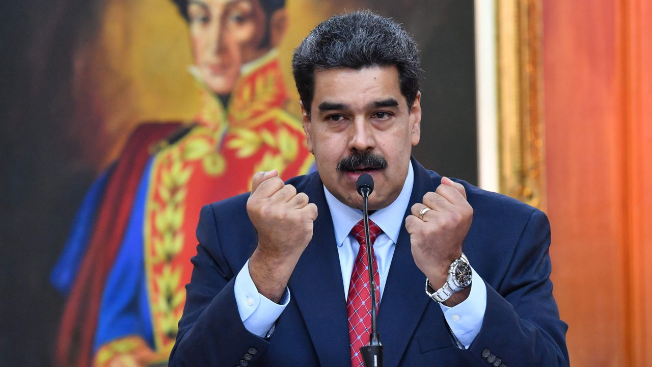 Maduro și-a acordat noi atribuții în caz de război cu SUA.