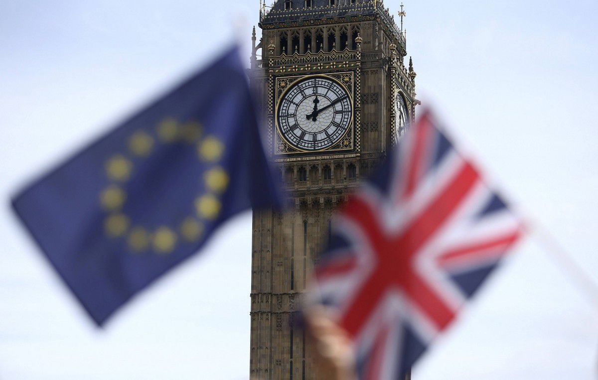 ЕК не ожидает влияния Brexit на бюджет Евросоюза в 2018 году.