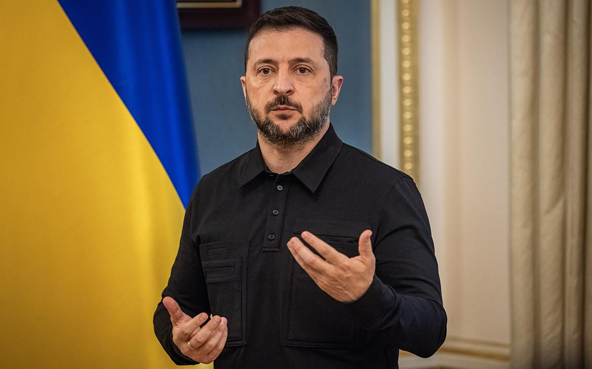 Зеленский: США просили Украину не наносить удары по Москве и Петербургу.