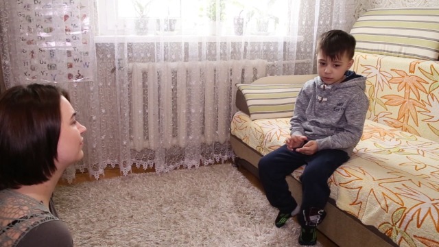 С криками и побоями - так проходят занятия в столичном детском саду №55. 