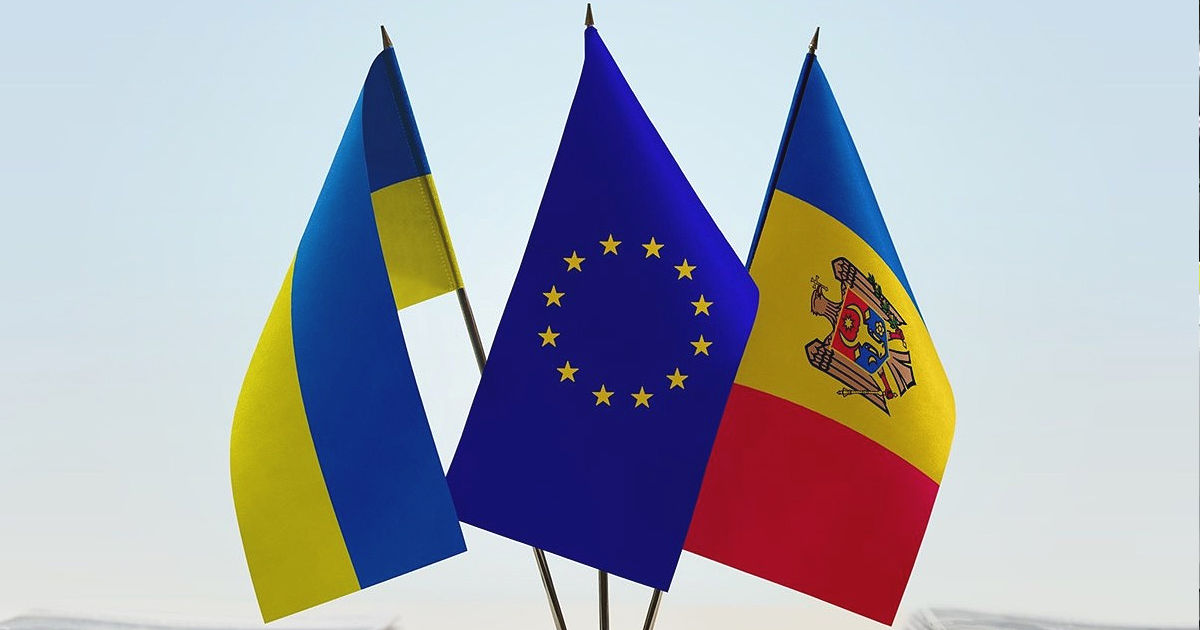 Украинский политолог: ЕС рассмотрит вопрос Украины и Молдовы "в пакете"