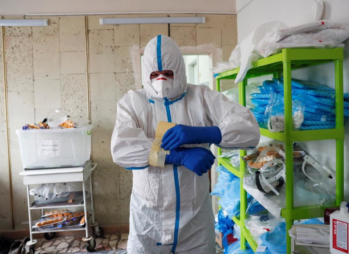 В Украине обнаружили наибольшее количество случаев COVID-19 с начала года.