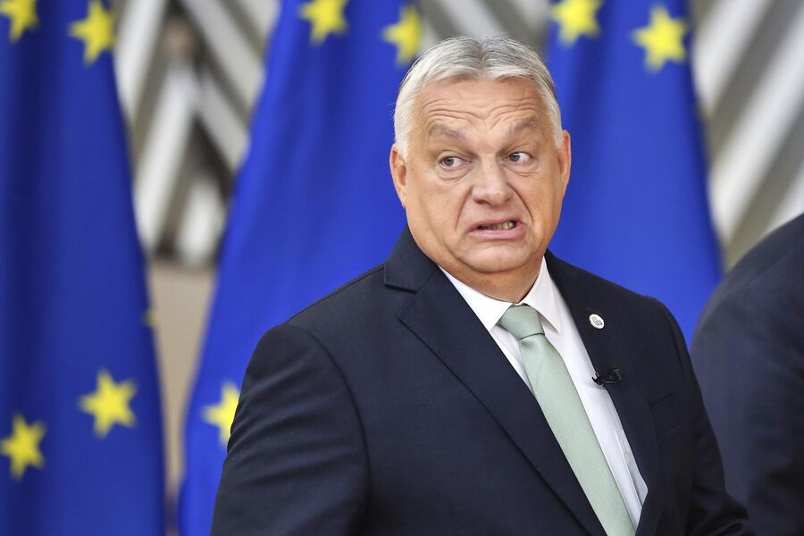Орбан заявил, что украинцам не место в ЕС с венграми.