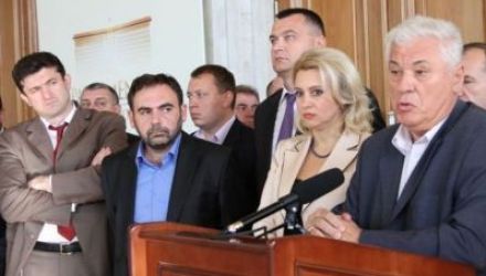 Premierul afirmă că niciun protest organizat de comuniști nu a fost de amploarea anunțată.