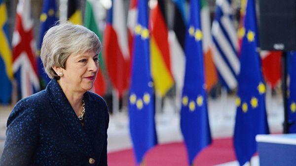 Мэй попросила ЕС перенести дату Brexit.