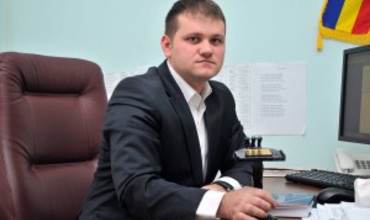 Валериу Мунтяну - кандидат Либеральной партии на должность председателя парламентской комиссии по назначениям и иммунитету. 