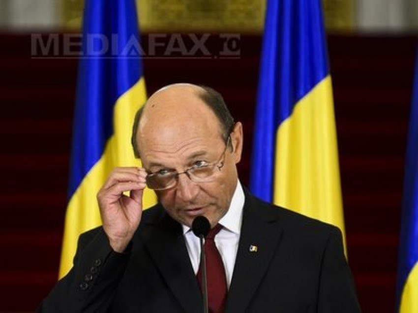 Parlamentul l-a suspendat din funcție pe Traian Băsescu