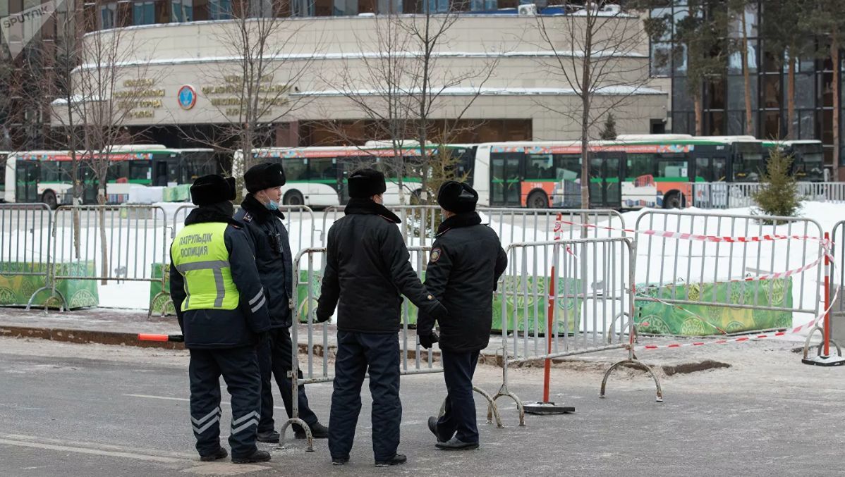 Политолог рассказал, кто мог готовить переворот в Казахстане.