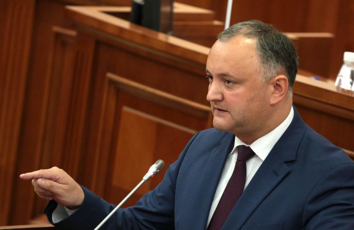 Președintele Partidului Socialiștilor, Igor Dodon, critică reprezentanții delegației Uniunii Europene.