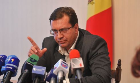 Acţiunile PCRM ar trebui să dea de gândit societăţii.