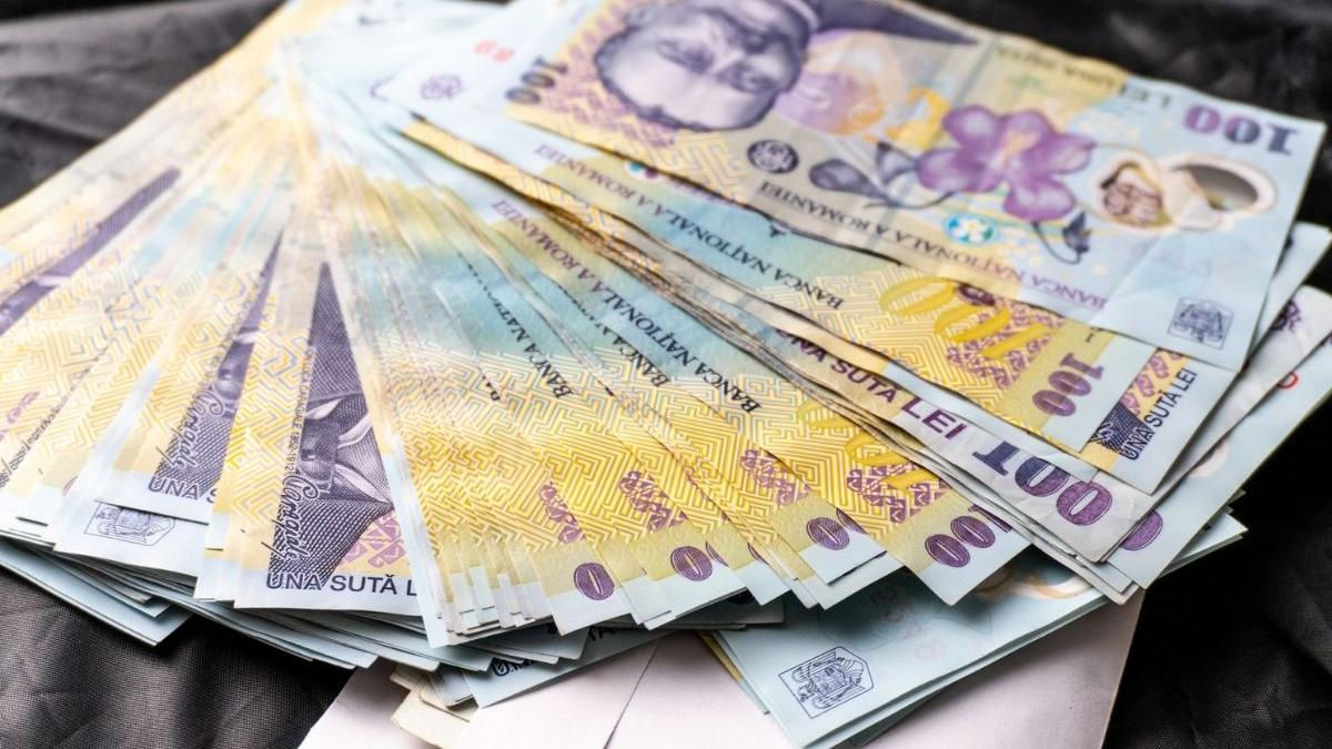 Salariul minim din România acoperă doar 48,7% din cheltuielile necesare.