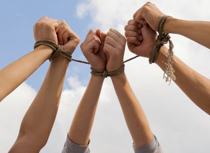 Правительство Молдовы держит на контроле ситуацию с гражданами в Испании.
