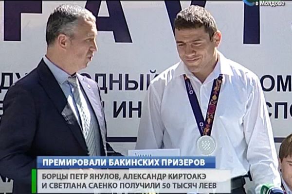 Правительственные премии борцы получат в конце года.