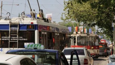 Autorii proiectului de lege susțin că pedepsirea unui astfel de comportament la volan va disciplina șoferii