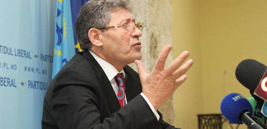 După ce a fost audiat de procurori, Ghimpu a declarat că ştie adevărul şi singurul vinovat ar fi Veceslav Ioniţă.