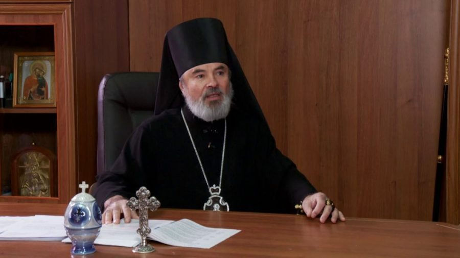 Епископ Маркел рискует потерять право служить в кафедральном соборе в Бельцах.