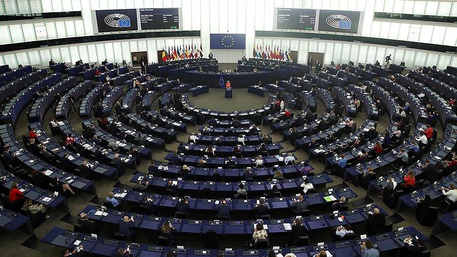 Европарламент утвердил доклад об ужесточении политики в отношении России.