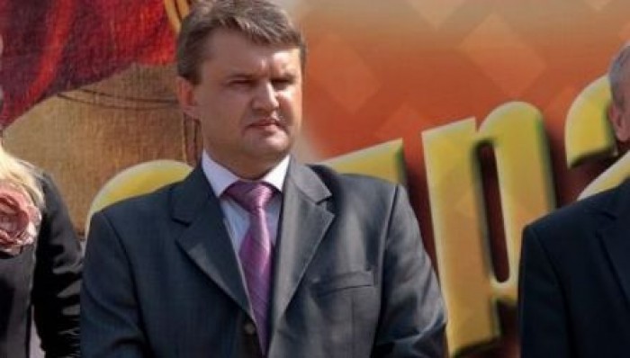 În locul său a fost promovat Eduard Melnic, care era anterior simplu consilier în cadrul Ambasadei.