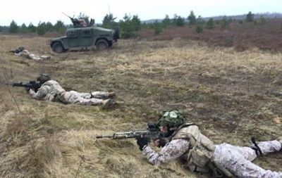 Испания отправляет солдат на базу НАТО в Латвии.