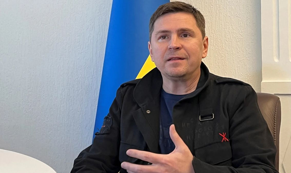Подоляк: Атака беспилотников по Кремлю - абсолютная инсценировка.