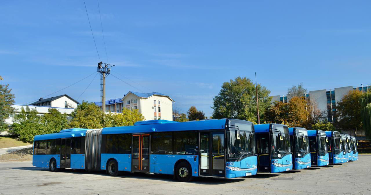 В Кишинёв доставили первую партию автобусов Solaris Urbino.