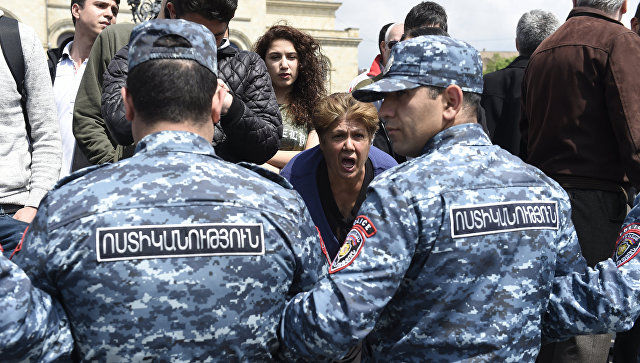 Первый вице-премьер Армении намерен наладить диалог с оппозицией. Фото: Sputnik